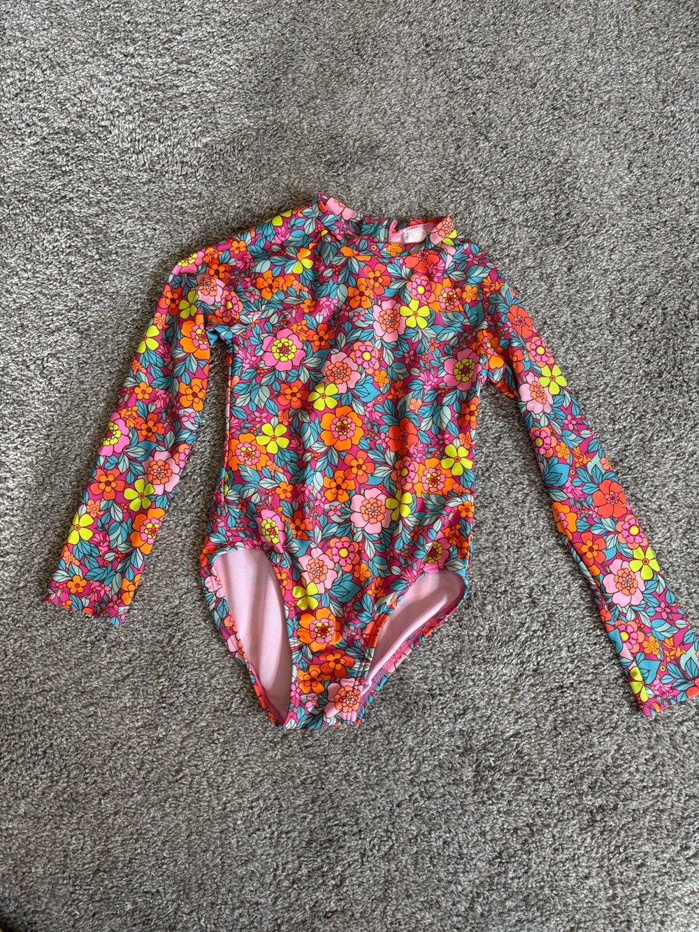 Girls swimsuit